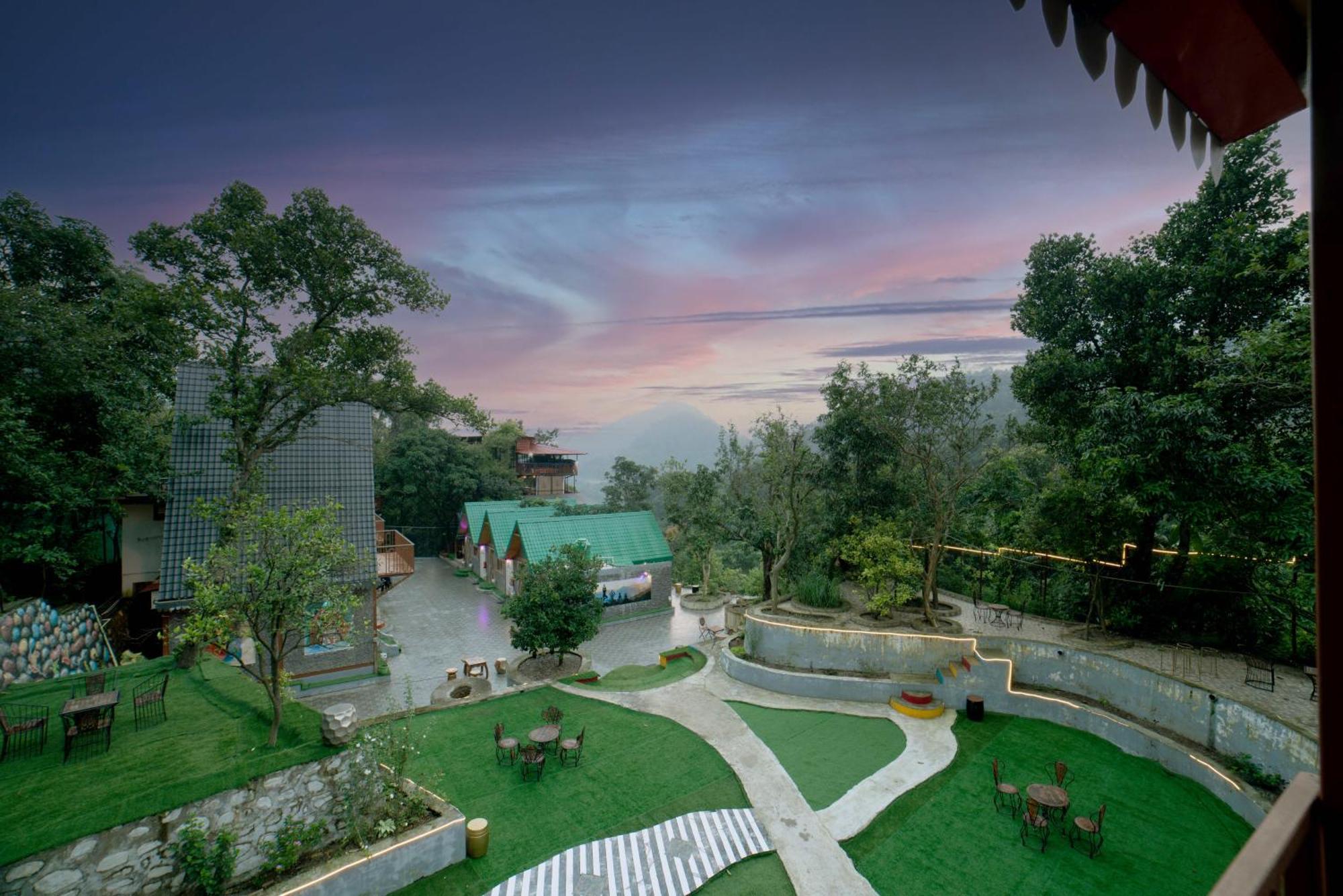 Mudras Grove Resort, Naini Tāl Exterior foto